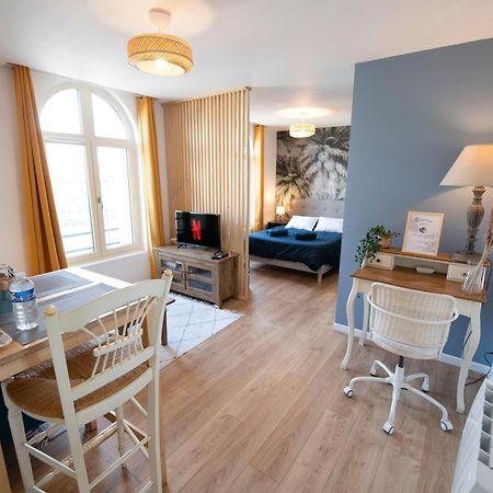 Apartament Le Cosy & Boise De Pontoise Zewnętrze zdjęcie